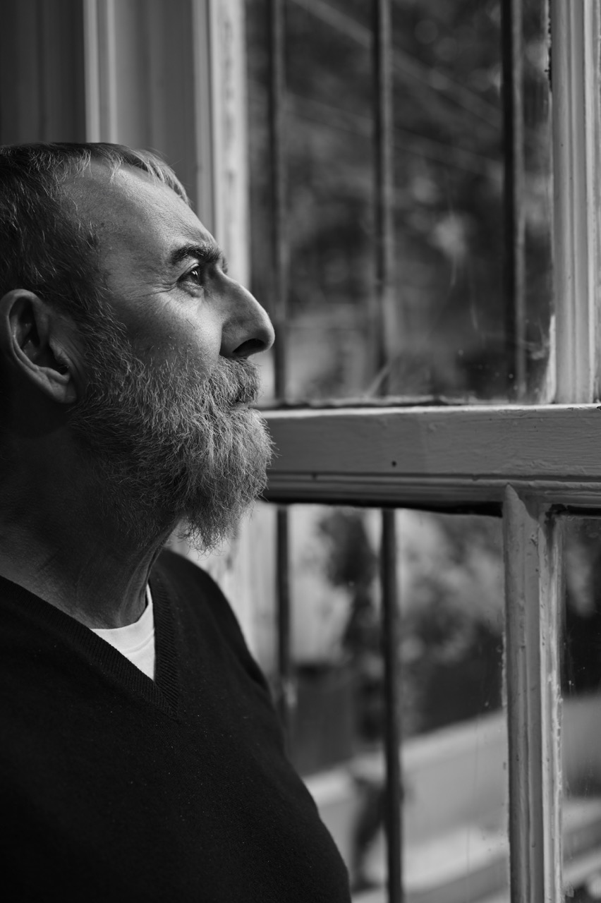 Orhan Alkaya'nın ödüllü şiir kitabı Pâre ikinci kez okurla buluştu